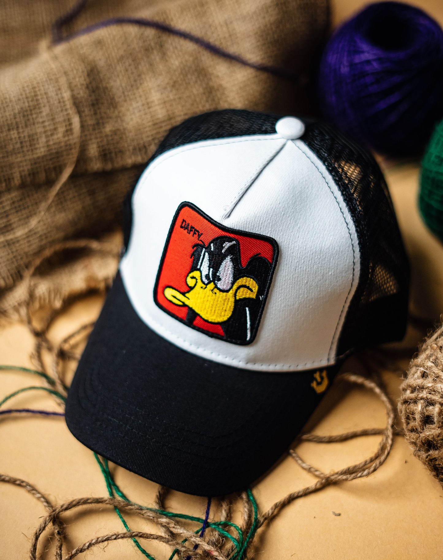 Daffy Premium Cap