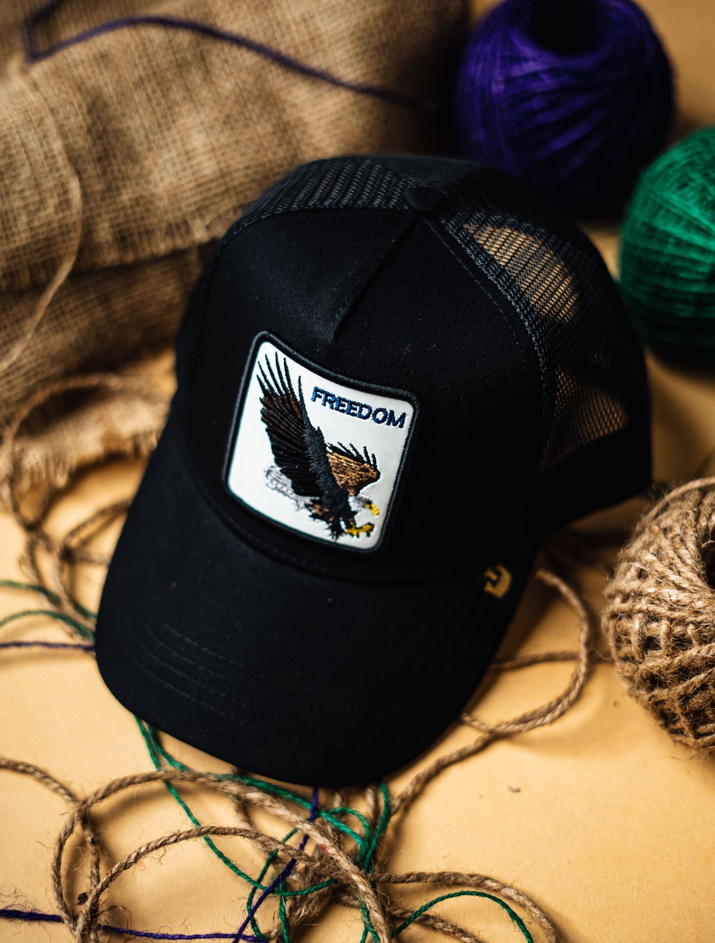 Eagle Premium Cap